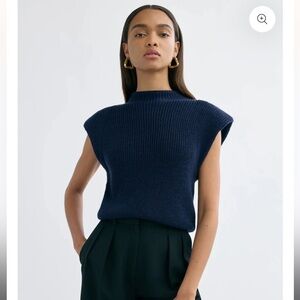 Aritzia sweater. Size small